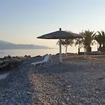Nafpaktos Pebble In Marathiás