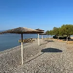 Nafpaktos Pebble In Prázdninový dům